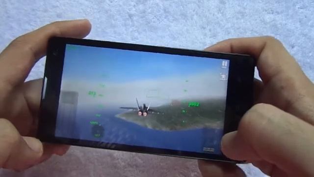 F18 Carrier Landing 2 On Huawei Honour 3C [get-save.com]