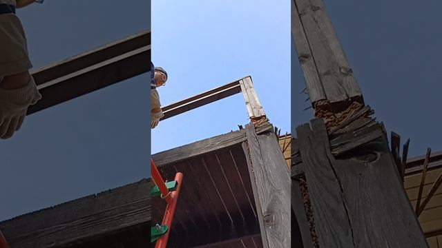 Демонтаж деревянного балкона загородного дома часть 1