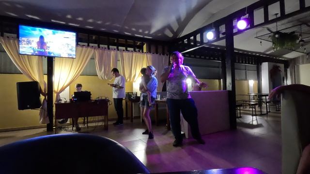 Ты уйдёшь  «Комиссар» караоке Витязево 10.08.26
