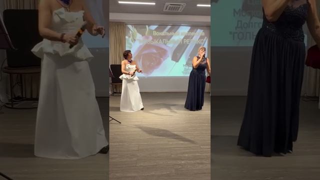 1000215163.mp4