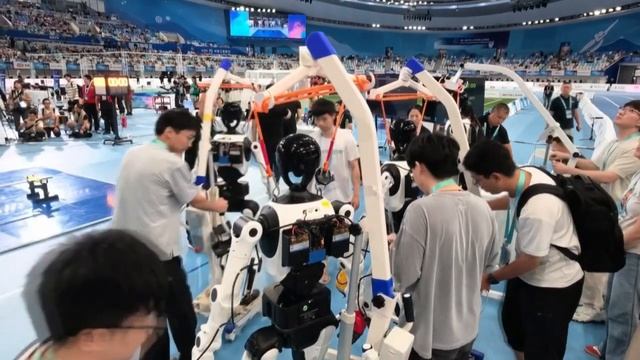 🤖Железные мускулы: роботы осваивают тяжёлую атлетику