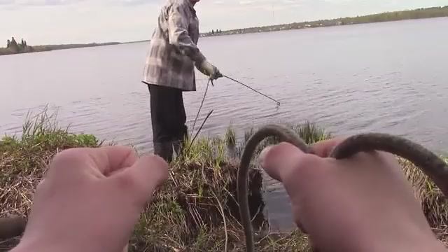 ДВА ПОИСКОВЫХ МАГНИТА КИДАЕМ НА ОЗЕРЕ!