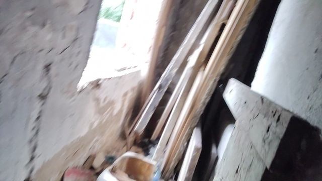 исследуем заброшенную баню часть 2