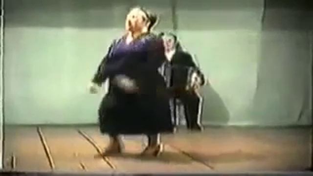 Русская парная пляска.mp4