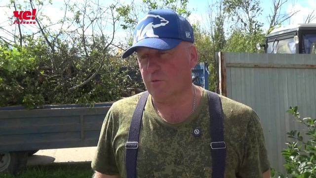 Субботник у матери участника СВО