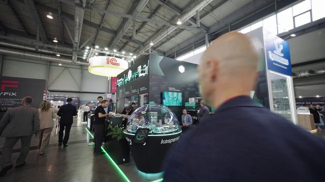 Индивидуальный стенд для компании Касперский на Иннопром 2026
