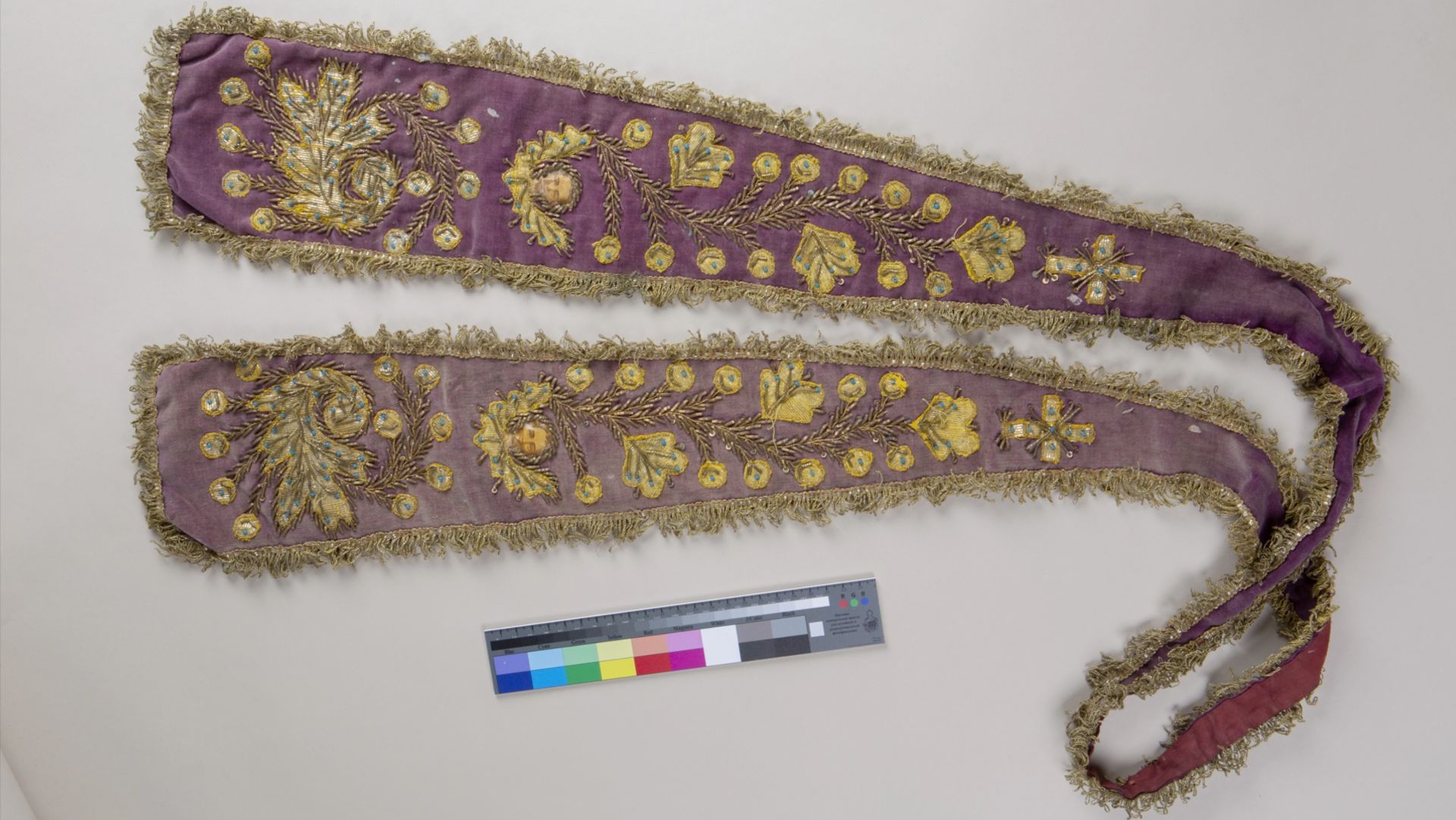 Реставрация старинных нероновских тканей в Доме Телешова