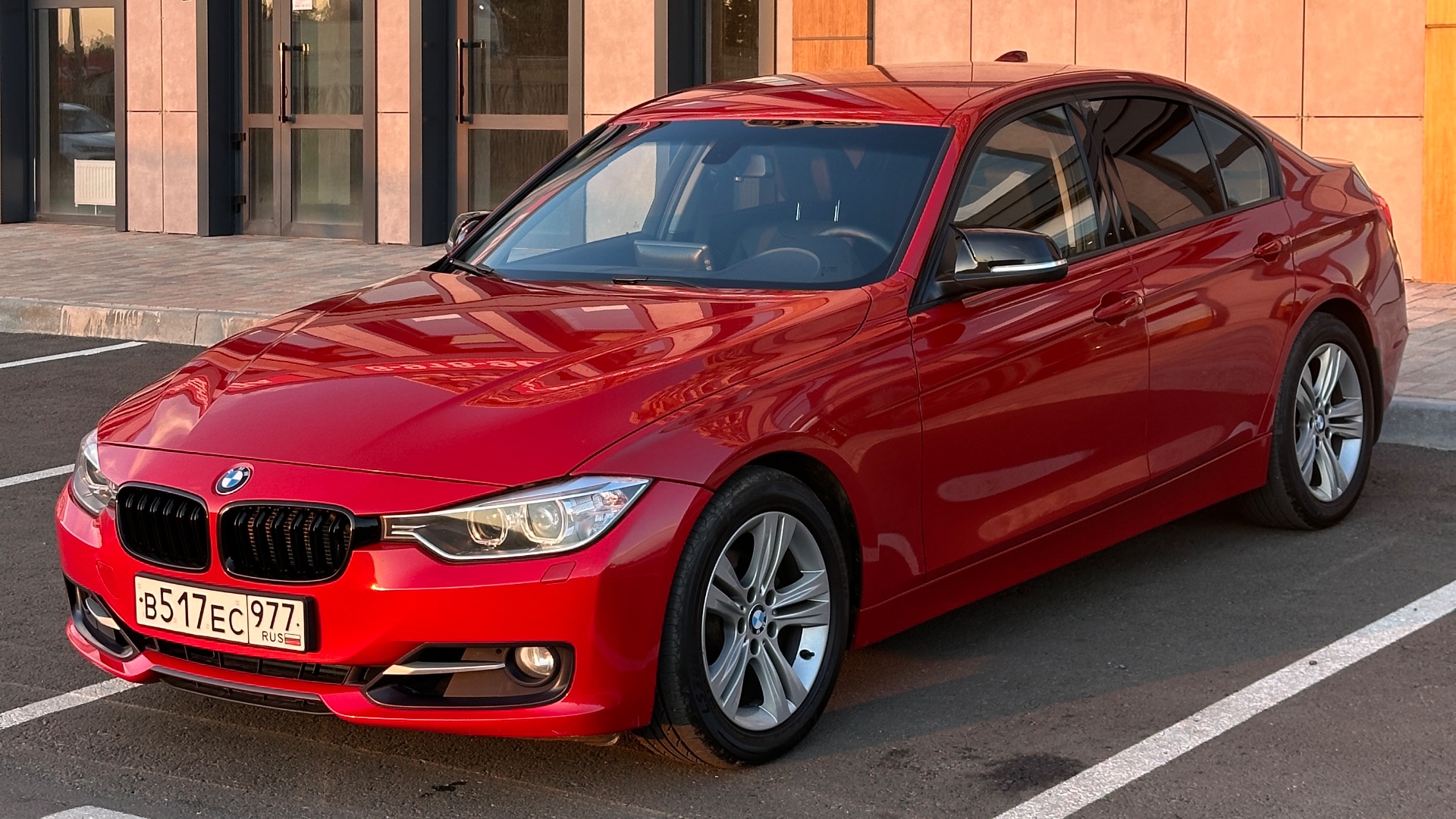 BMW 320i