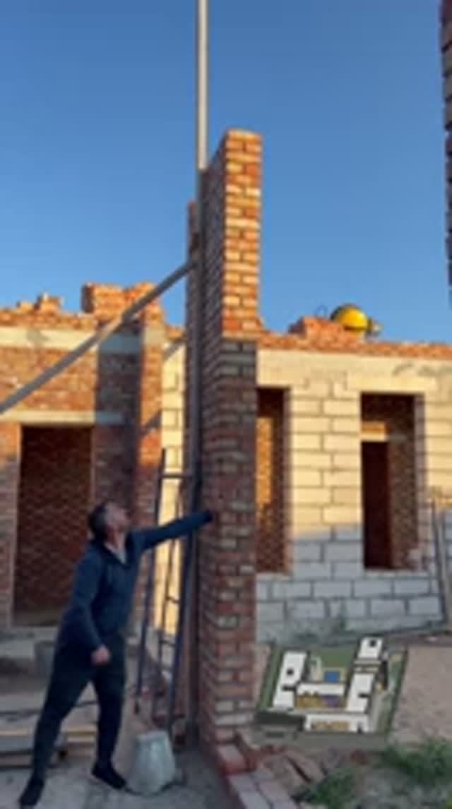 НА ОБЪЕКТЕ КАЧАЕТСЯ КОЛОННА
