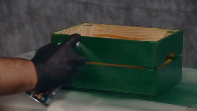 Аэрозольная краска в баллончике KUDO быстросохнущая акриловая универсальная полуматовая SATIN RAL 80