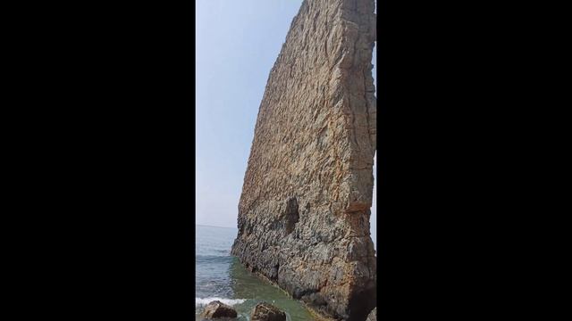 Скала парус в Геленджике