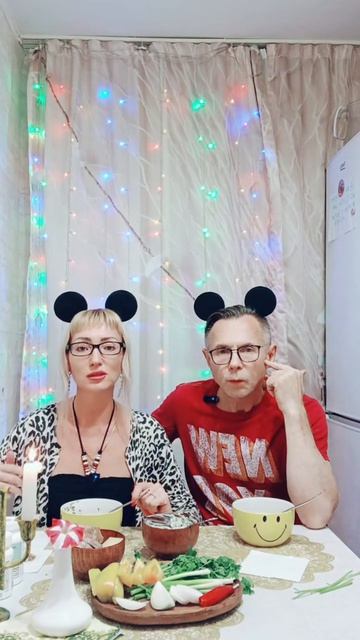 Острый супчик😋😋😋,фрагмент мукбанга