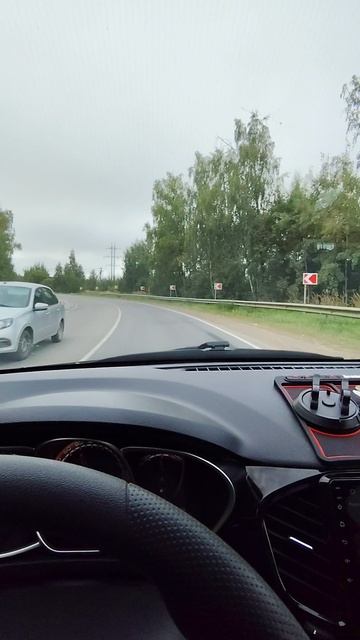 БЕНЗИН ЕСТЬ: ОЧЕРЕДИ ОГРОМНЫЕ 🫣 Калужская область.