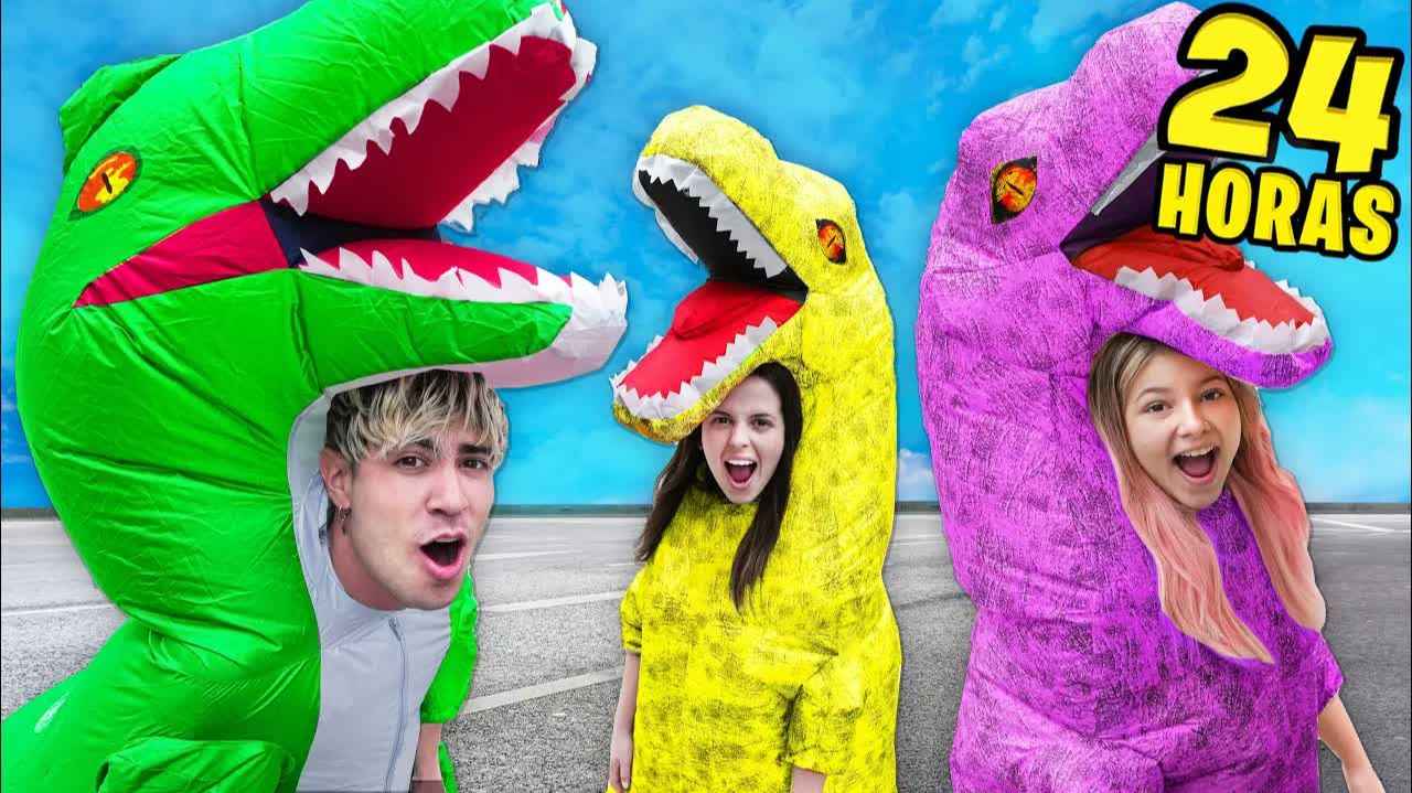 24 ЧАСА БУДЕМ ДИНОЗАВРАМИ !!