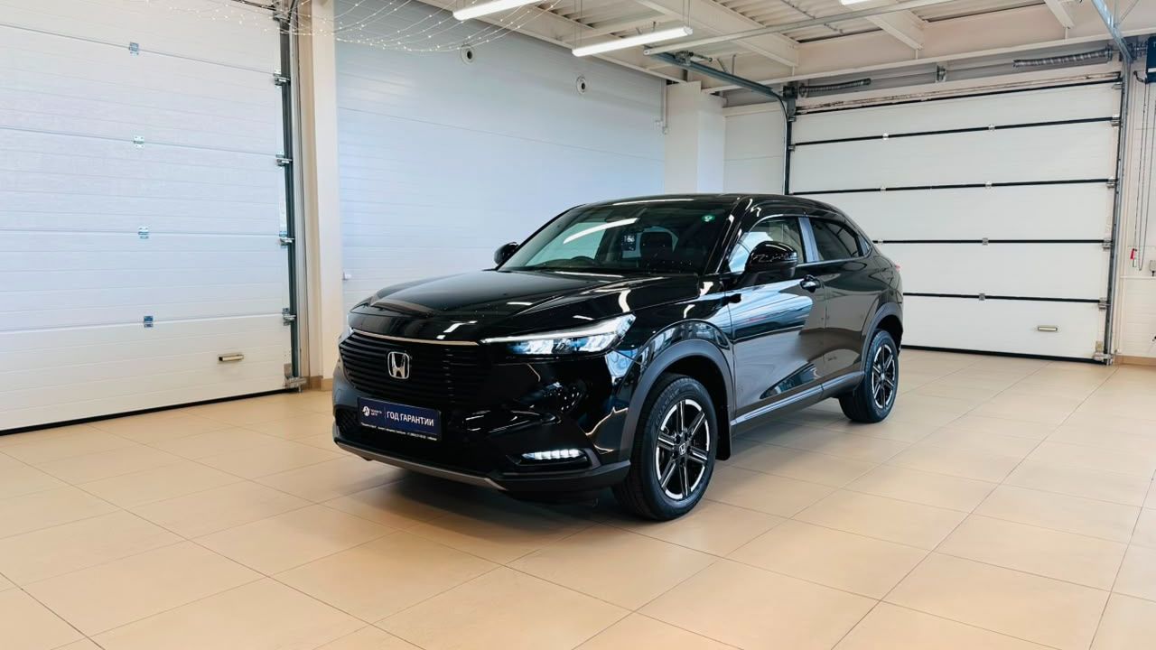 Honda Vezel  2021 год