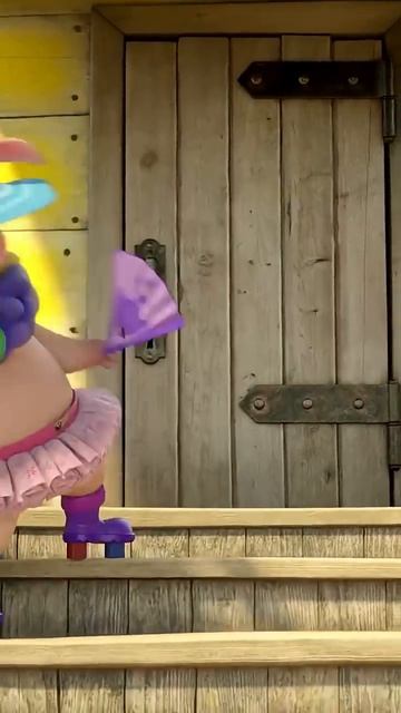 Леди с пятачком? Легко! 🌸🎀 #Shorts #машаимедведь #НеРодисьКрасивой #MashaandtheBear #kids