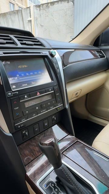 Toyota Camry Седан 3.5 AT 2017г