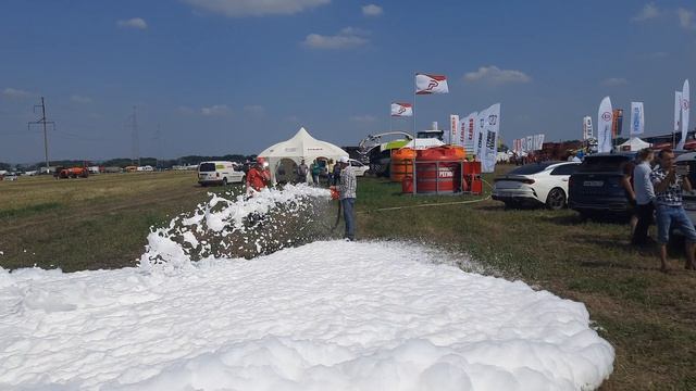 Пенная Вечеринка в РАЗГАРЕ !!!!