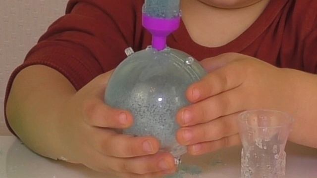 Рома играет в НОВЫЙ ОРБИЗ КРАШ Кот и Собачка как сделать NEW ORBEEZ CRUSH Crushkins Pets