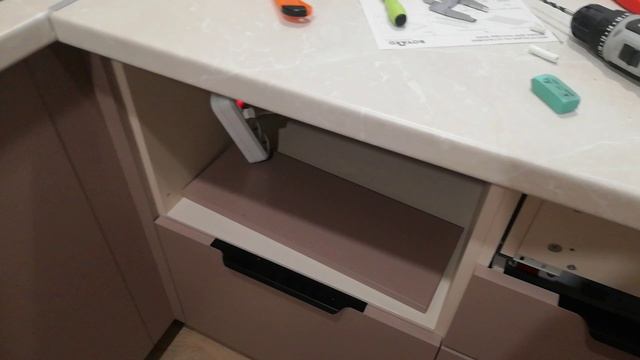 Подключение встроенной розетки
