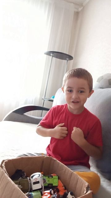 Распаковка игрушек)
