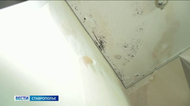Более 100 многоэтажек на Ставрополье стоит с разобранными для ремонта крышами