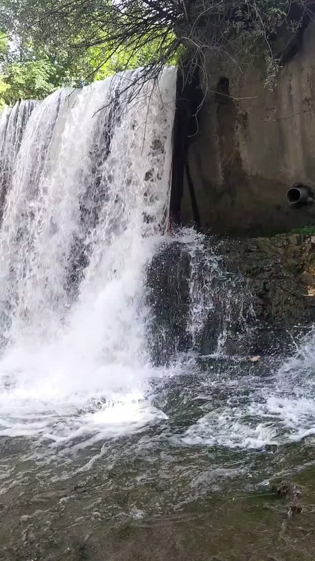 Водопад на реке Кума