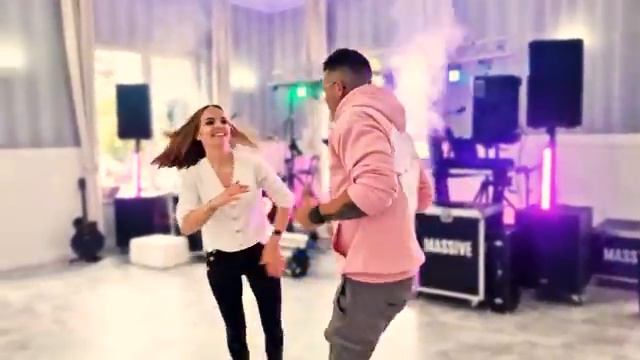 Zespół MASSiVE - Suknie Kolorowe Z Rep LIDER TANIEC DISCO 2025