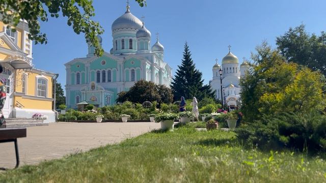 Дивеево, святые места