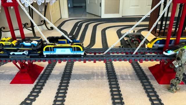 Сборник аварий и сходов с рельсов LEGO-поездов 🚂😊
