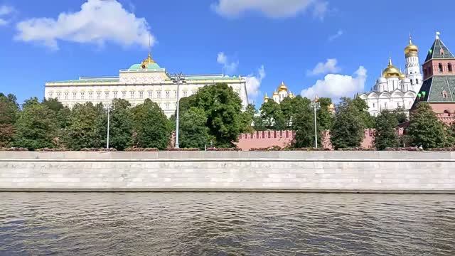 ПРОГУЛКА ПО МОСКВЕ РЕКЕ