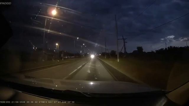 В Оренбуржье автоледи устроила встречку и за секунды разнесла обе машины.