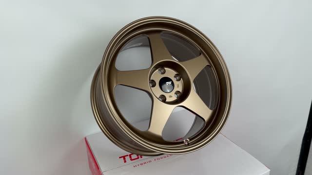Диски Topwheels GT06 18 8.5J Satin Bronze