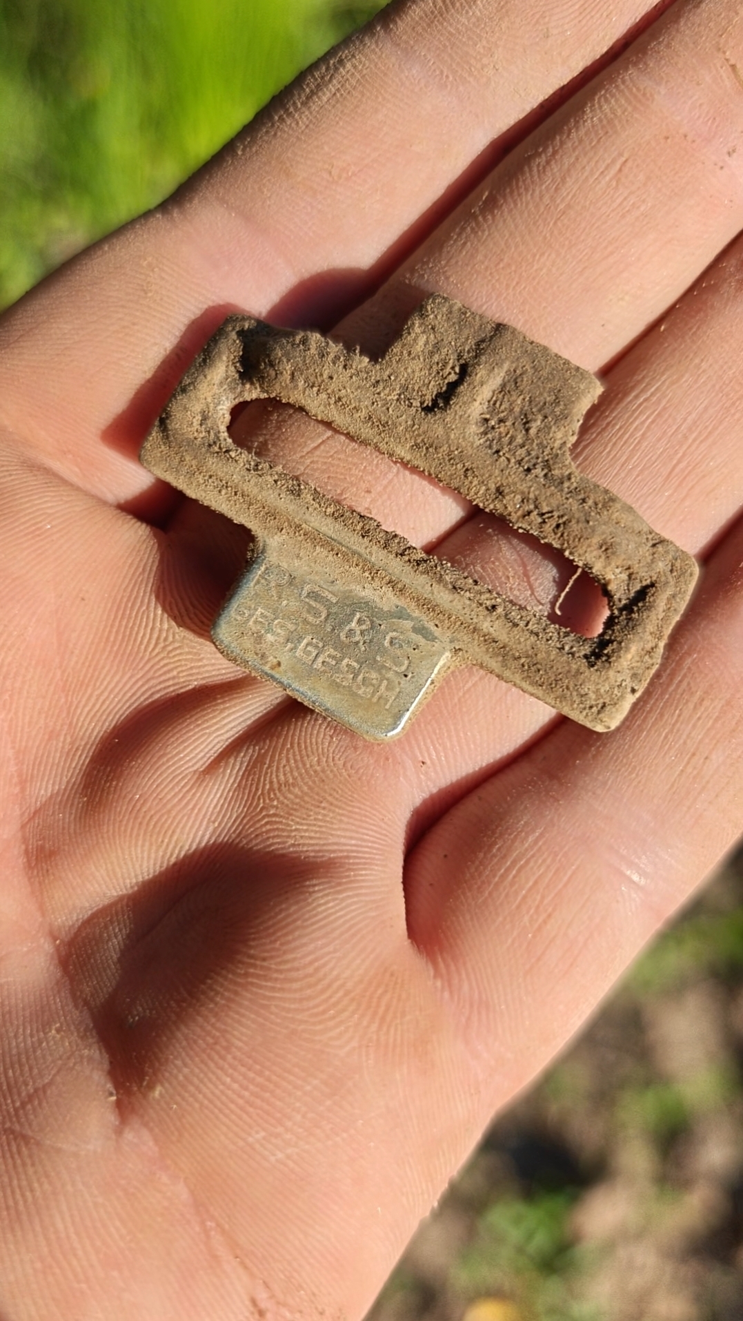 Ошибочка вышла! Часть от пряжки ремня солдата Вермахта! #trending #metaldetecting #minelab #поиск