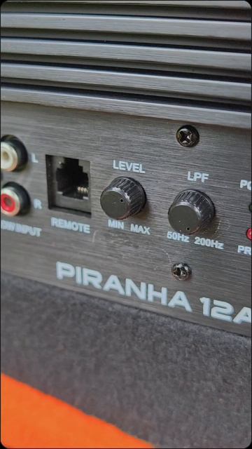 Активный сабвуфер DL Audio Piranha 12A V.2.