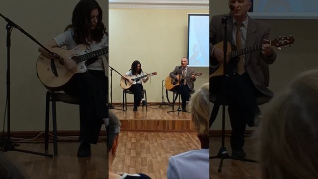 Женя на концерте