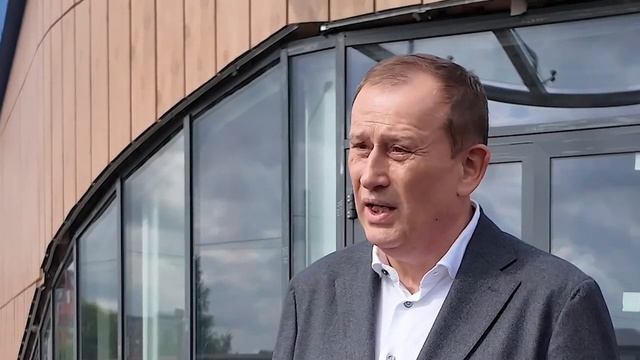 Ледовая арена в Гатчине