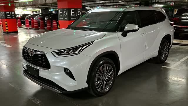 HIGHLANDER ХАЙЛЕНДЕР TOYOTA ТОЙОТА 2026 БЕЛЫЙ