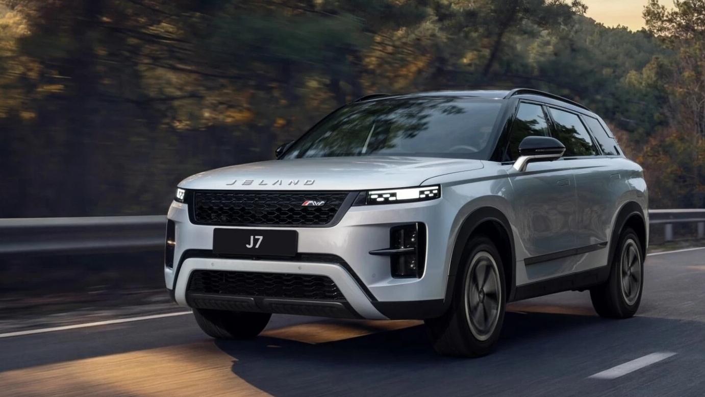 В продажу вышел улучшенный Jeland J7 - кроссовер подтверждает статус флагмана бренда