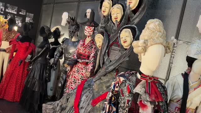 Выставка как источник идей: что взяла на заметку актриса русского театра в Таиланде