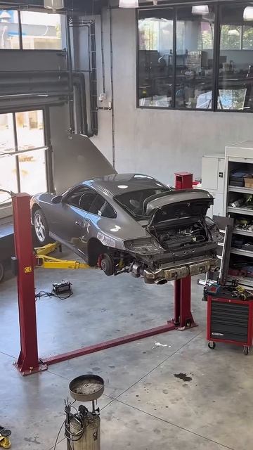 Рабочие будни #47 #car #carservice #jeep #offroad #porsche #911 #mechanic #shorts