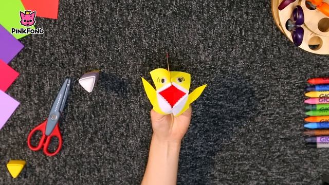 Как сделать куклу-оригами Малыша Акулы  Песня о животных с оригами  PINKFONG Песни для детей