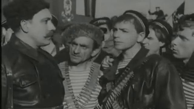 Бронепоезд анархистов — «Александр Пархоменко» (1942).