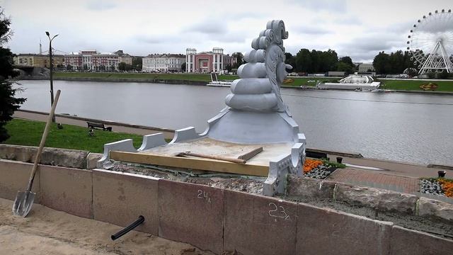 Завершается реконструкция памятника Афанасию Никитину в Твери