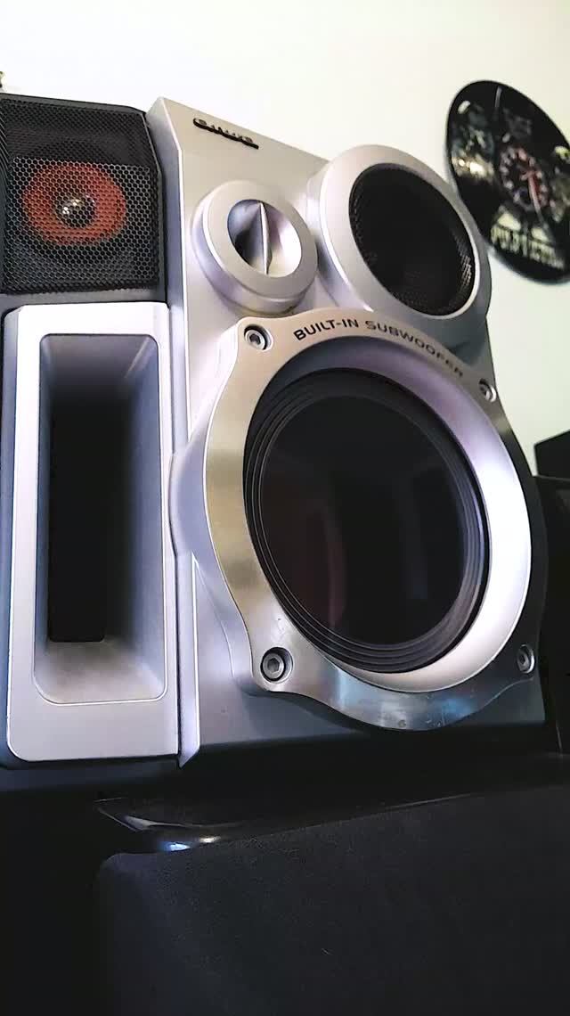 AIWA NSX-R82. The Prodigy – World's On Fire