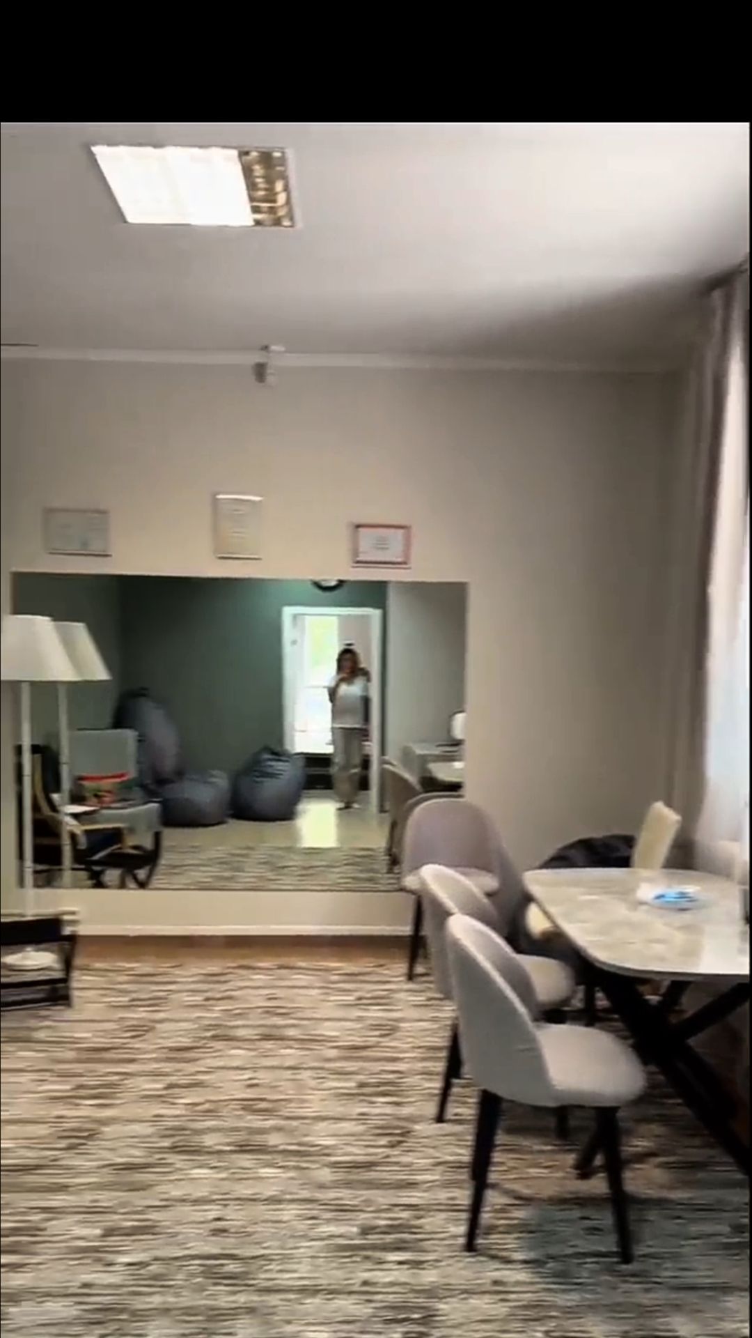 Видео
