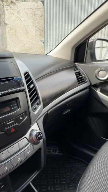 SsangYong Actyon Кроссовер 5 дв. 2.0 MT 2013г