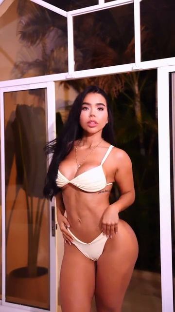 Для взрослых. 18+