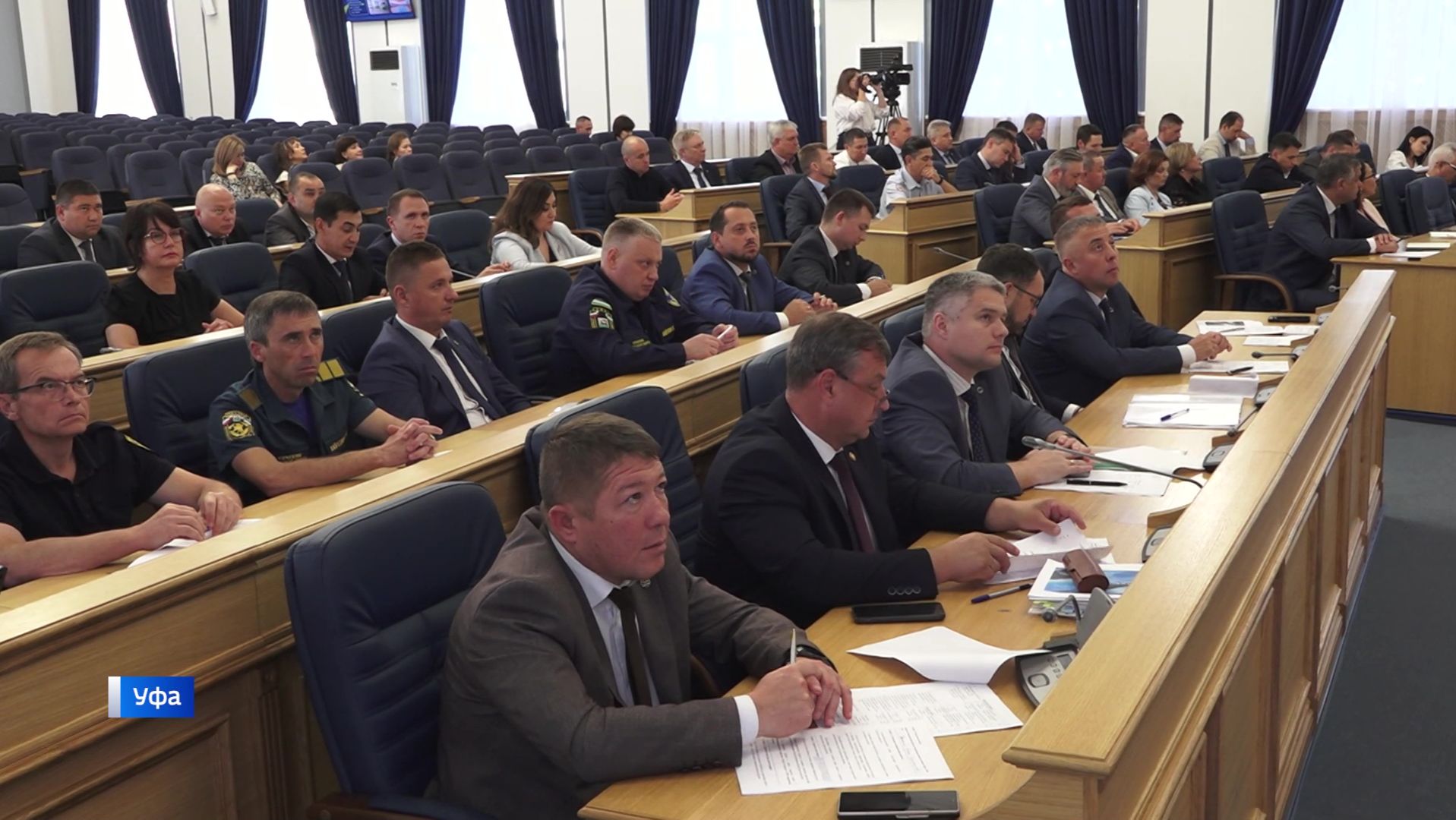 В мэрии Уфы обсудили благоустройство Ленинского и Орджоникидзевского районов и подготовку к школе