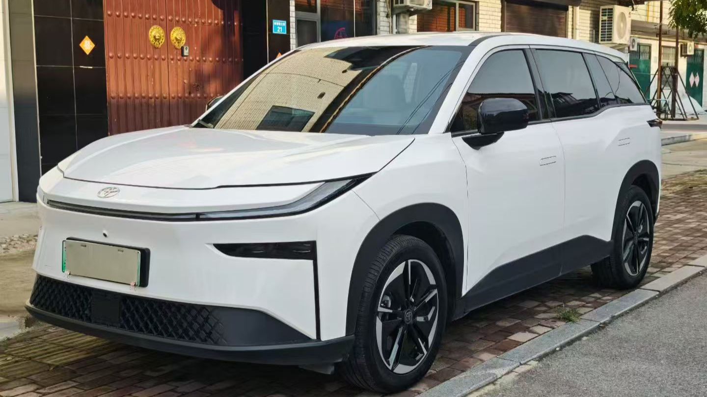 GAC Toyota BZ3X 2025 520 Pro китайский осмотр